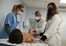 El SAS contratará a 10.000 profesionales entre uno y tres meses para el plan de verano de 2024