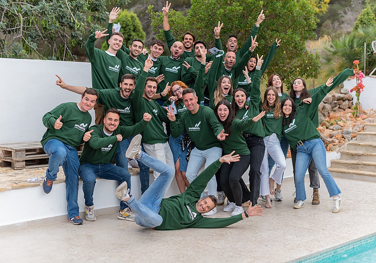 Imagen del equipo de la startup Inversiva