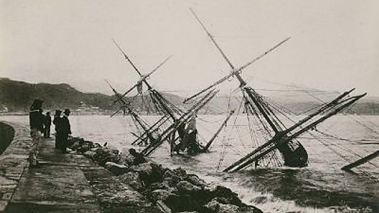 Naufragio de la fragata alemana Gneisenau en 1900