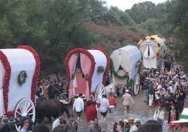 El paso del Vado del Quema de la Hermandad del Rocío de Triana en 2024, en imágenes