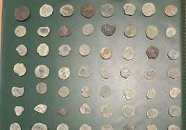 La Guardia Civil interviene 73 monedas romanas de gran valor arqueológico en la Rambla