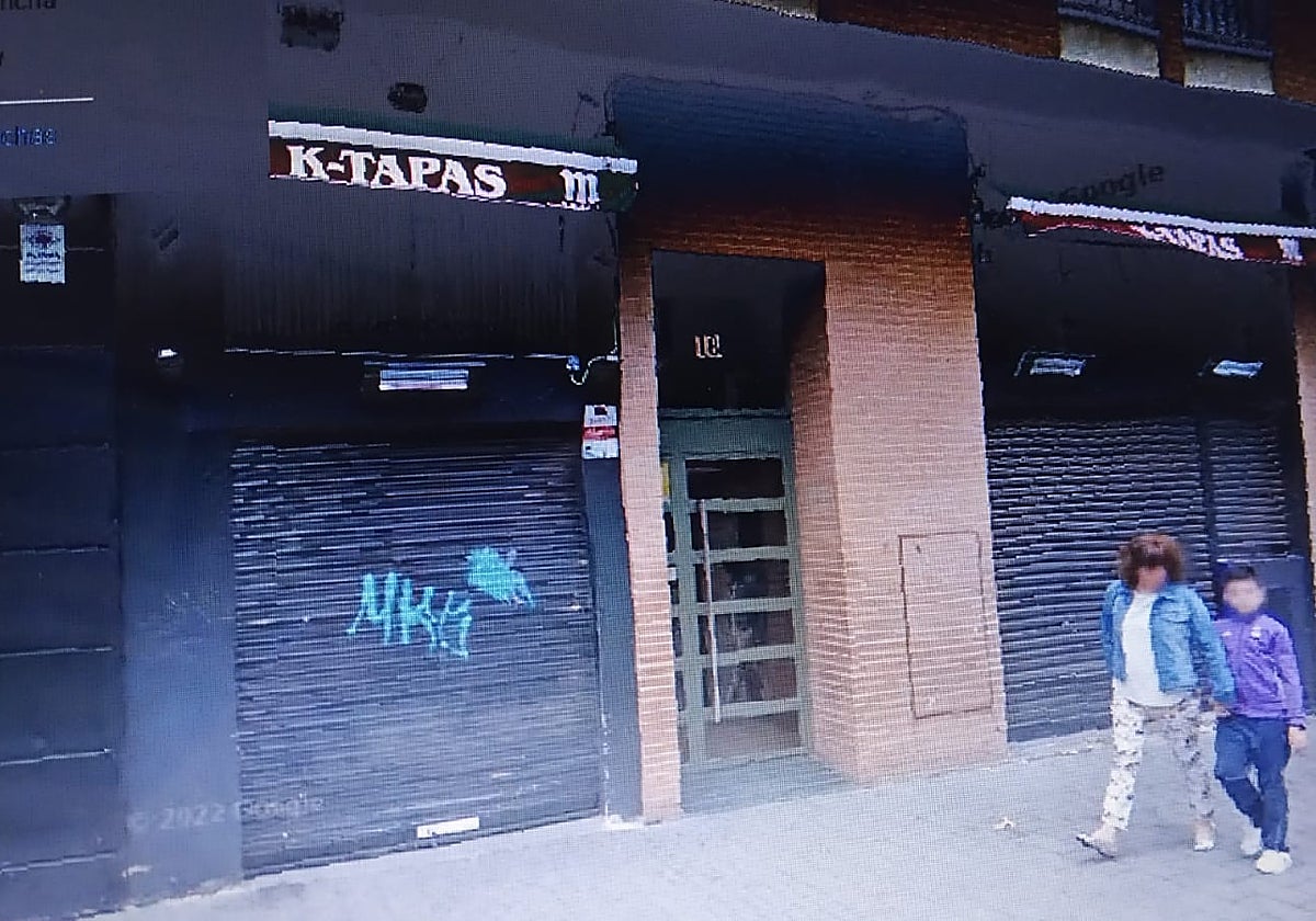 José estaba en el número 18 de la calle Tejares cuando se precipitó al vacío