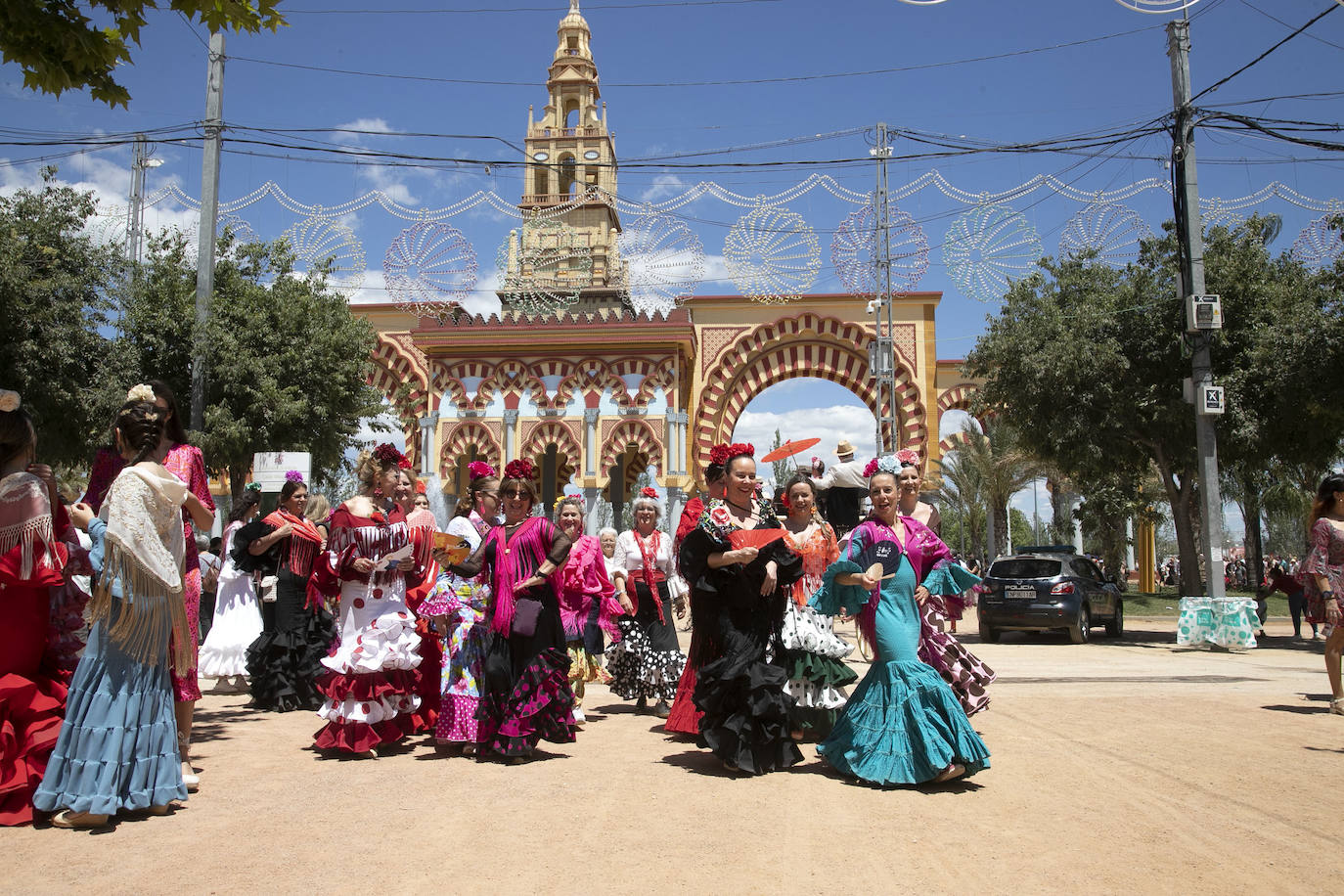 Fotos: El Arenal abarrotado en el primer sábado de la Feria de Córdoba