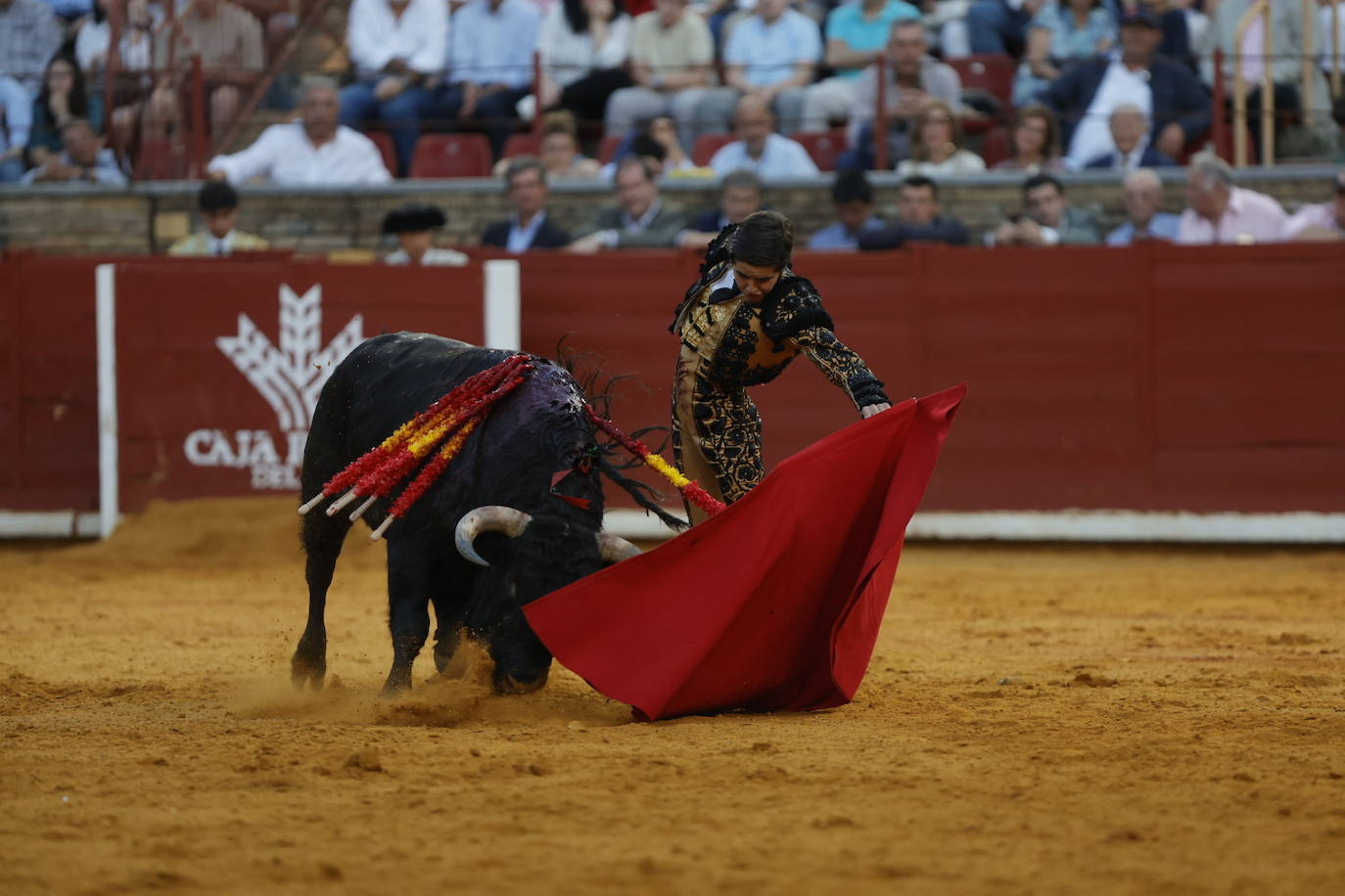 Fotos: los destellos de Ventura y Román en la primera corrida de Feria de Córdoba