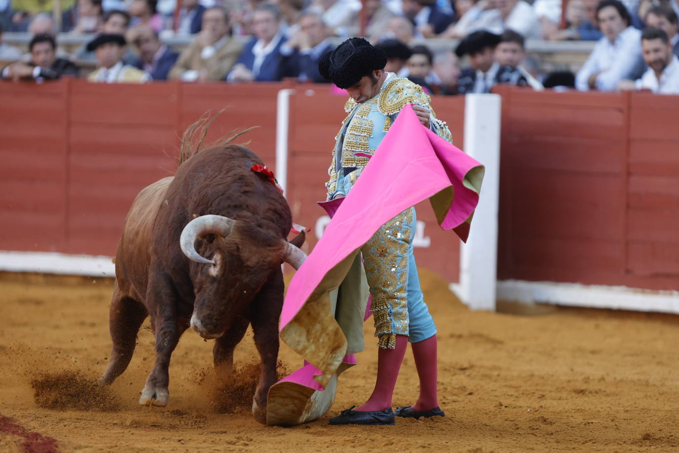 Fotos: los destellos de Ventura y Román en la primera corrida de Feria de Córdoba