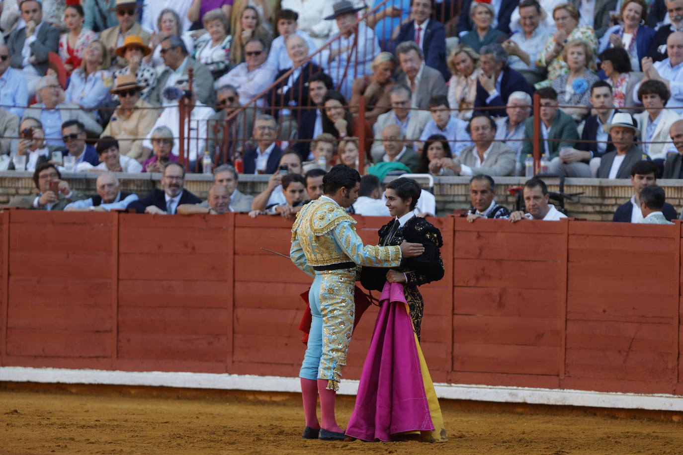 Fotos: los destellos de Ventura y Román en la primera corrida de Feria de Córdoba