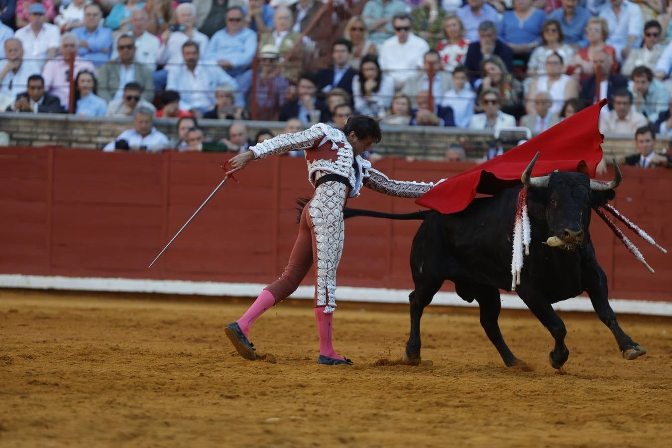 Fotos: el rotundo triunfo de Roca Rey en la última corrida de la Feria de Córdoba