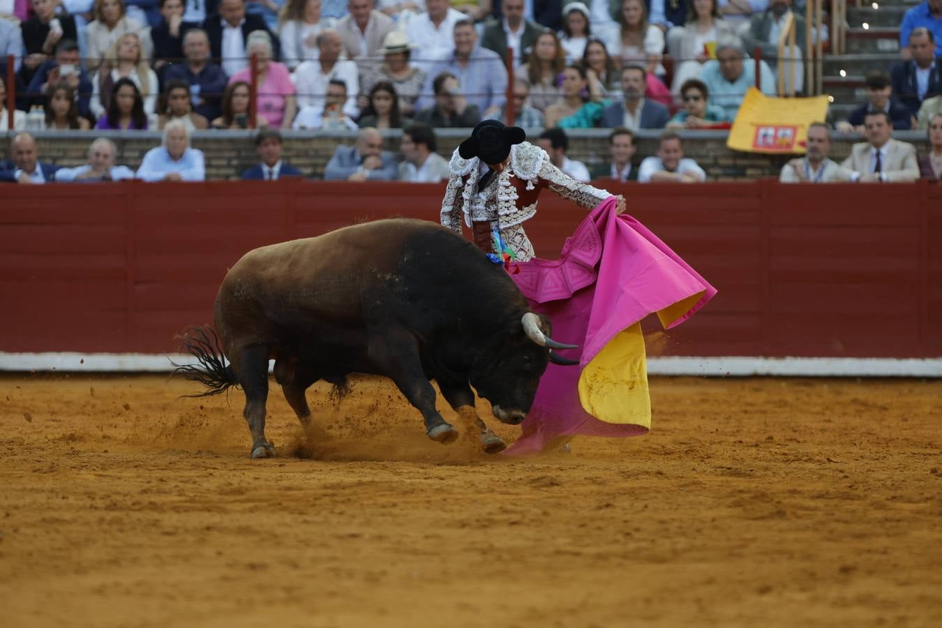 Fotos: el rotundo triunfo de Roca Rey en la última corrida de la Feria de Córdoba