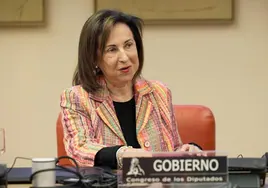 La ministra de Defensa, Margarita Robles, durante su comparecencia en la Comisión Mixta