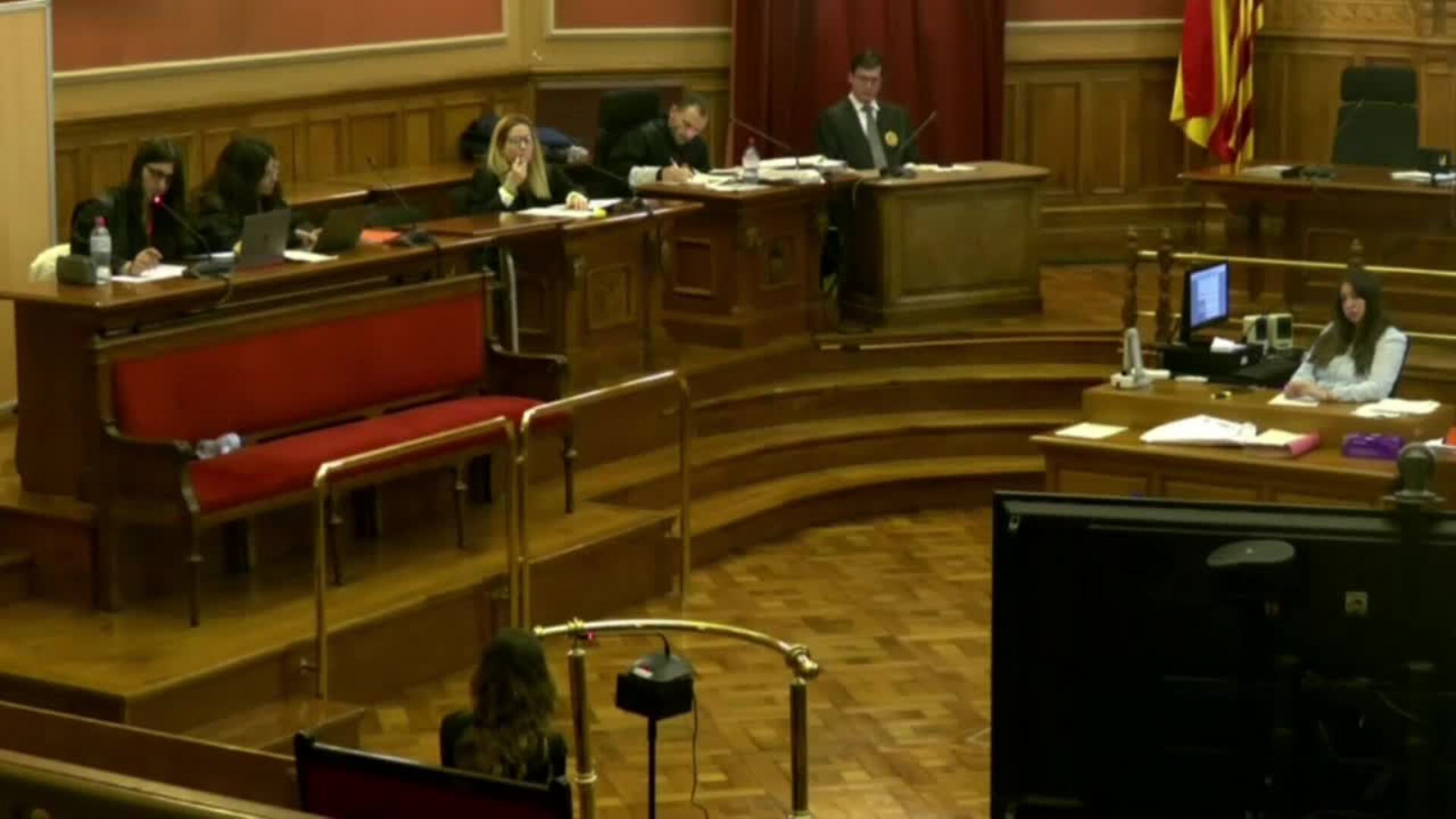 Acusada de matar a su hija declara en juicio que actuó por miedo al ...