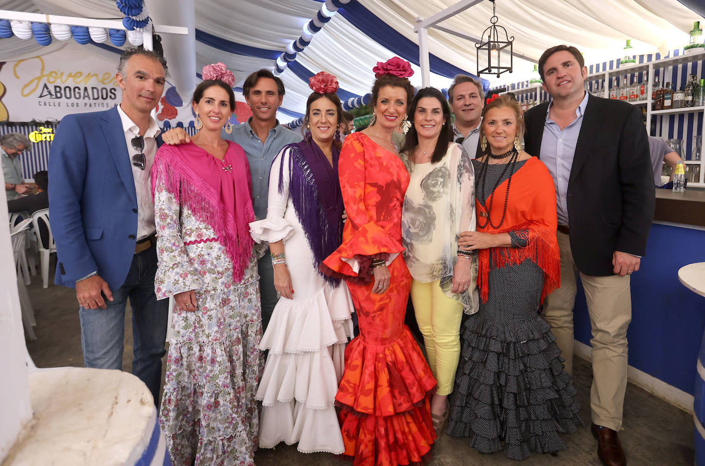 Las imágenes del ambiente en las casetas de este miércoles en la Feria de Córdoba (I)