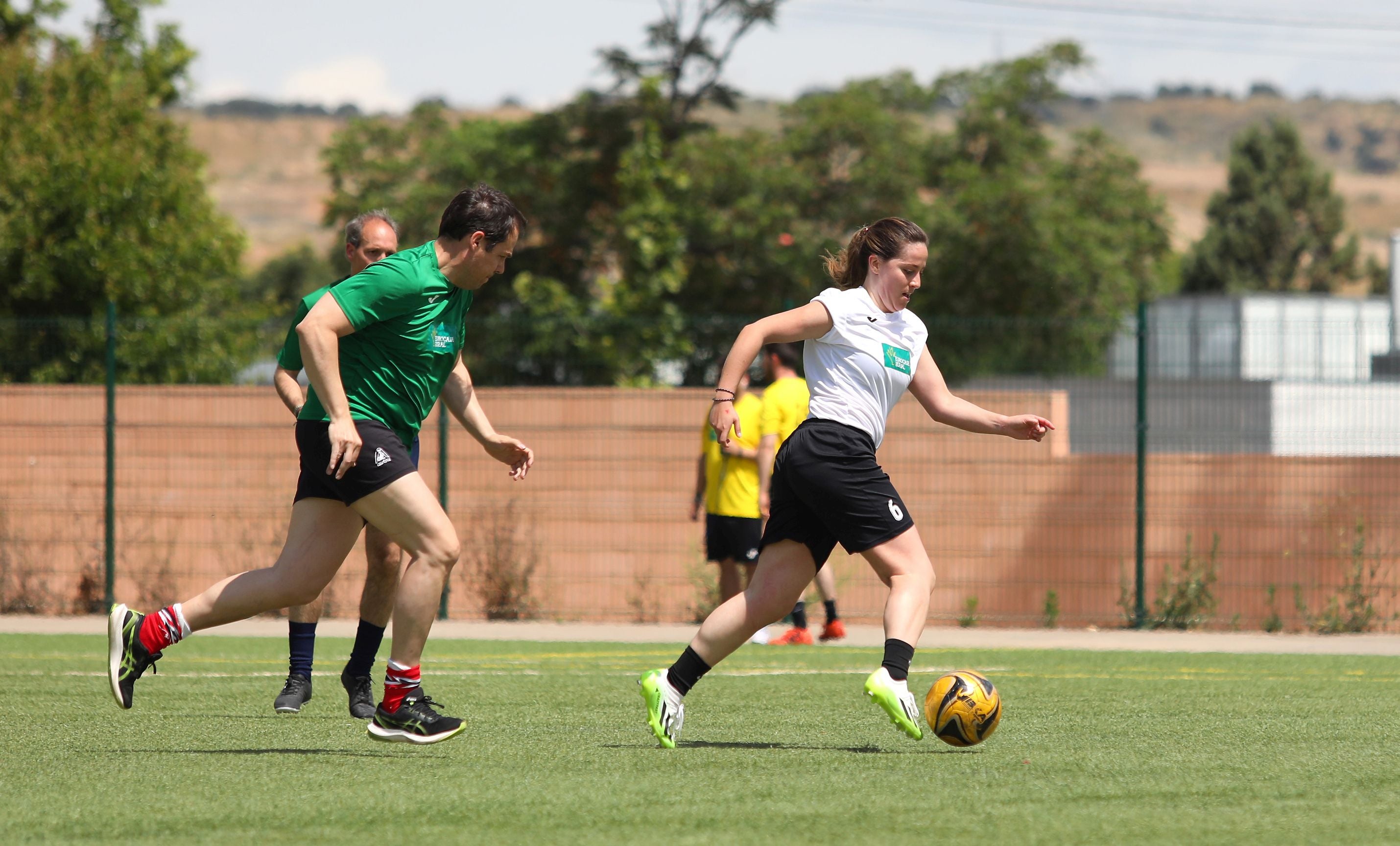 Los periodistas vencen el triangular benéfico de fútbol pre Corpus organizado por Europa Press