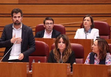 Tudanca ofrece a Mañueco «sacar una ley de memoria democrática sin Vox»