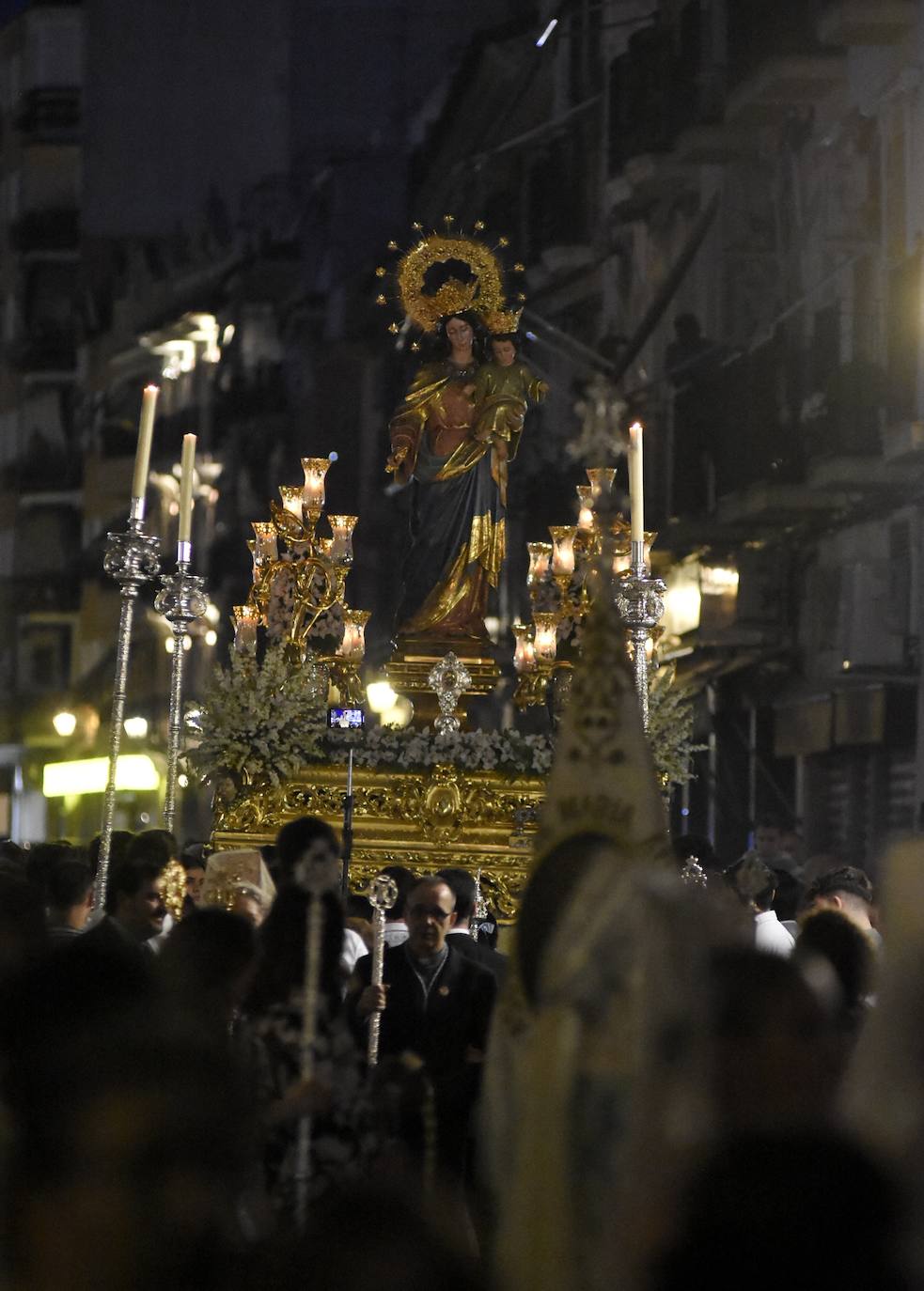 Fotos: La alegre procesión de María Auxiliadora por Córdoba
