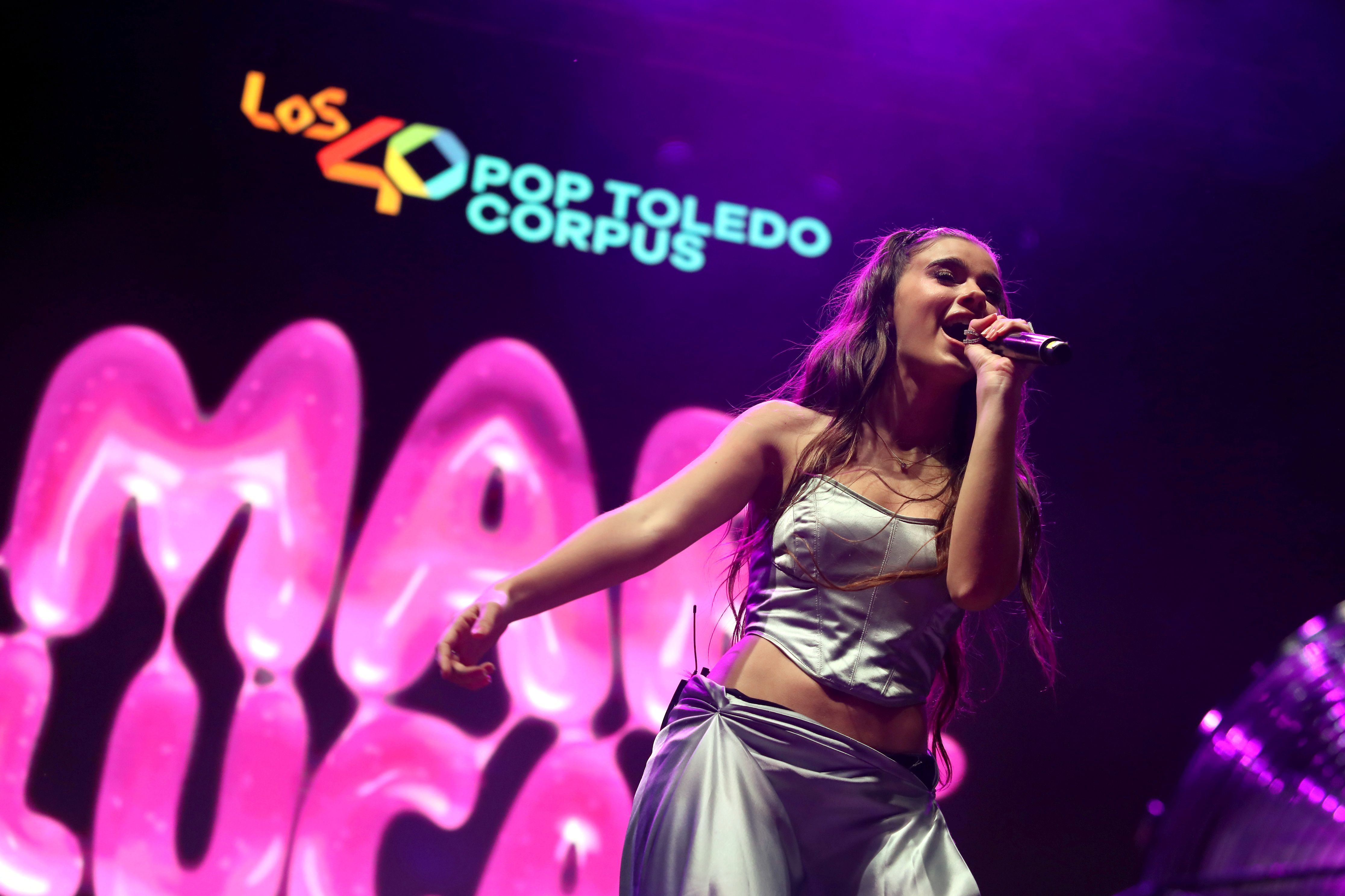 Colosal primera noche de las fiestas del Corpus en la Peraleda