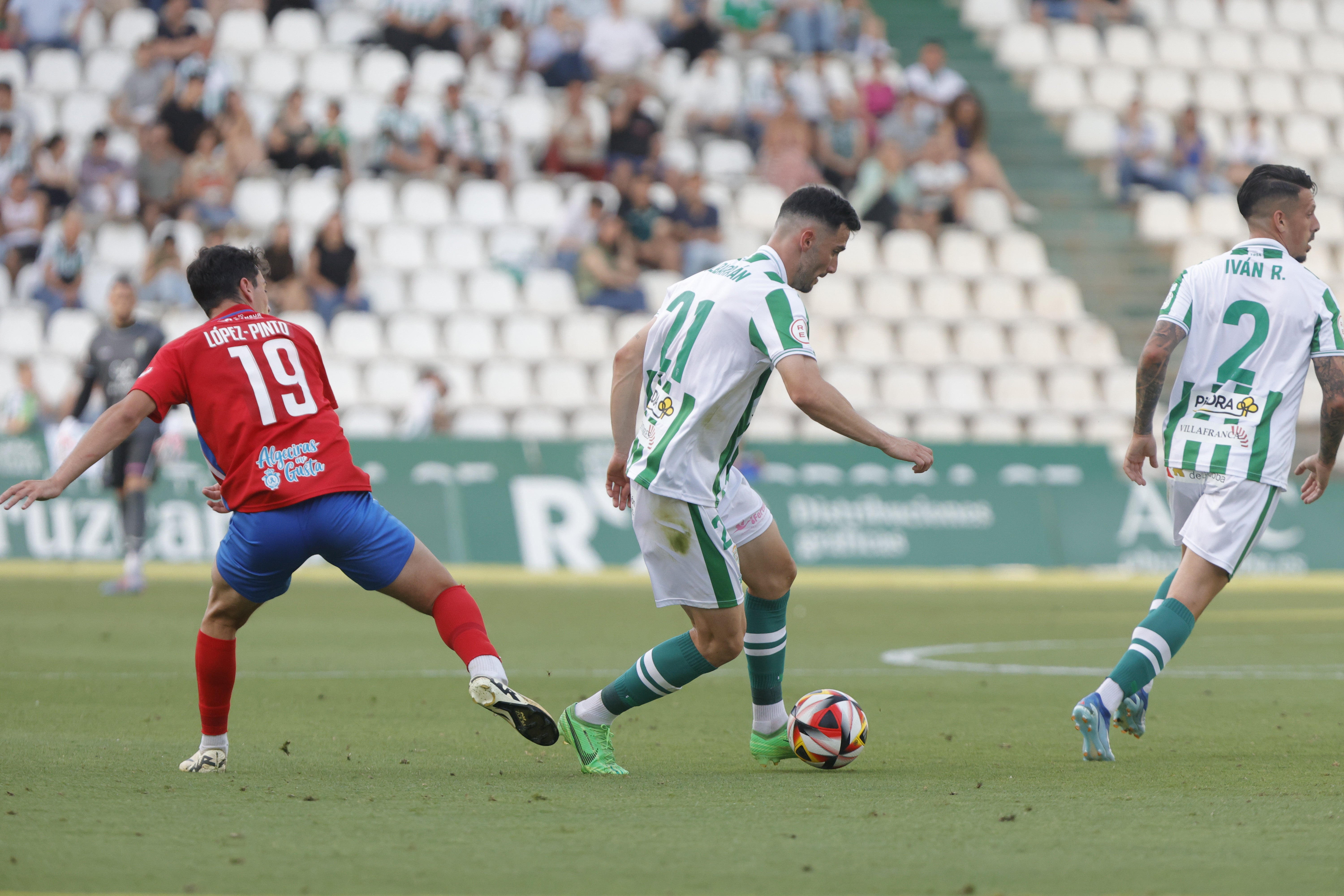 Fotos: la rápida victoria del Córdoba CF ante el Algeciras