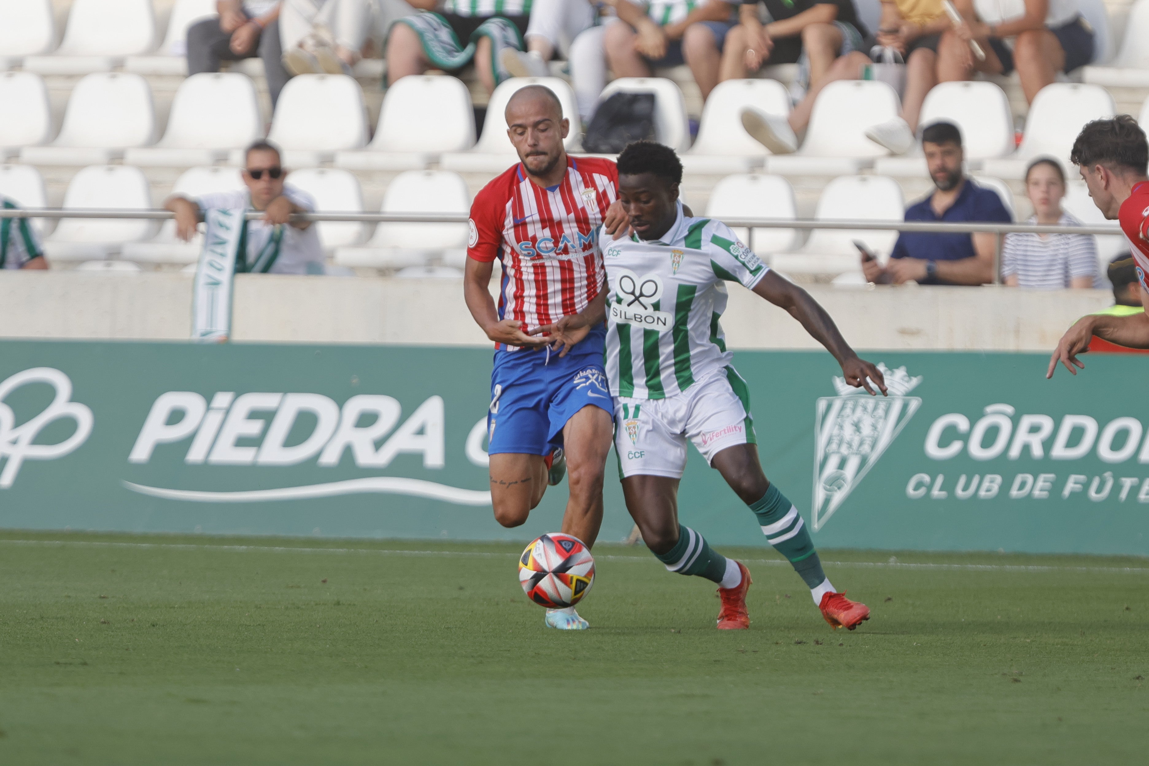 Fotos: la rápida victoria del Córdoba CF ante el Algeciras