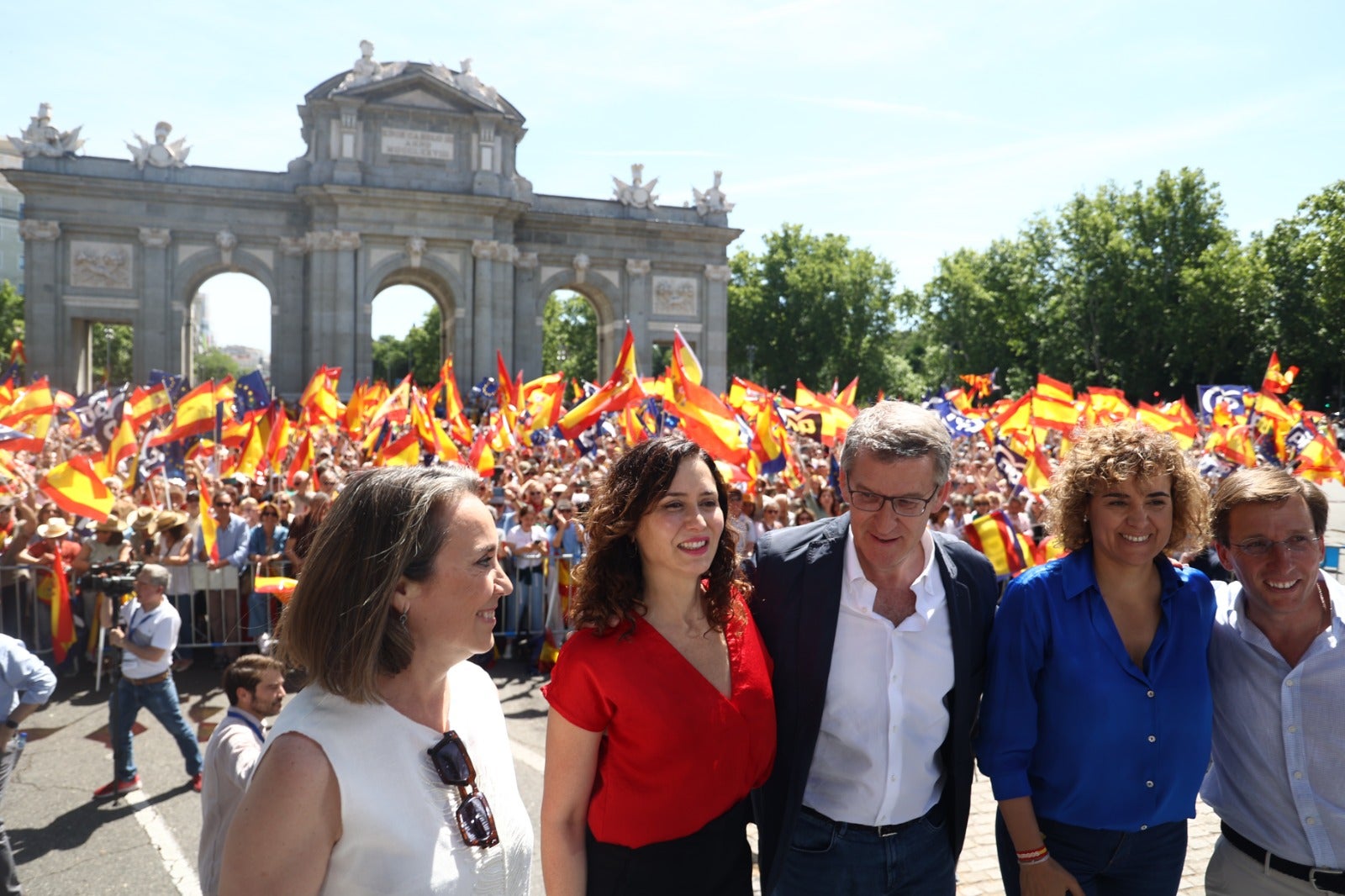 La manifestación del PP contra la ley de amnistía, en imágenes