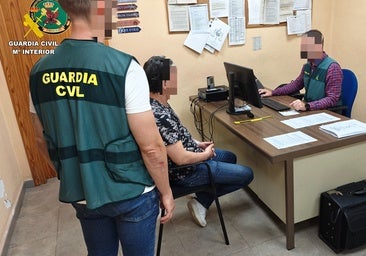 Detenidos dos falsos dentistas que regentaban una clínica dental ilegal en Almería