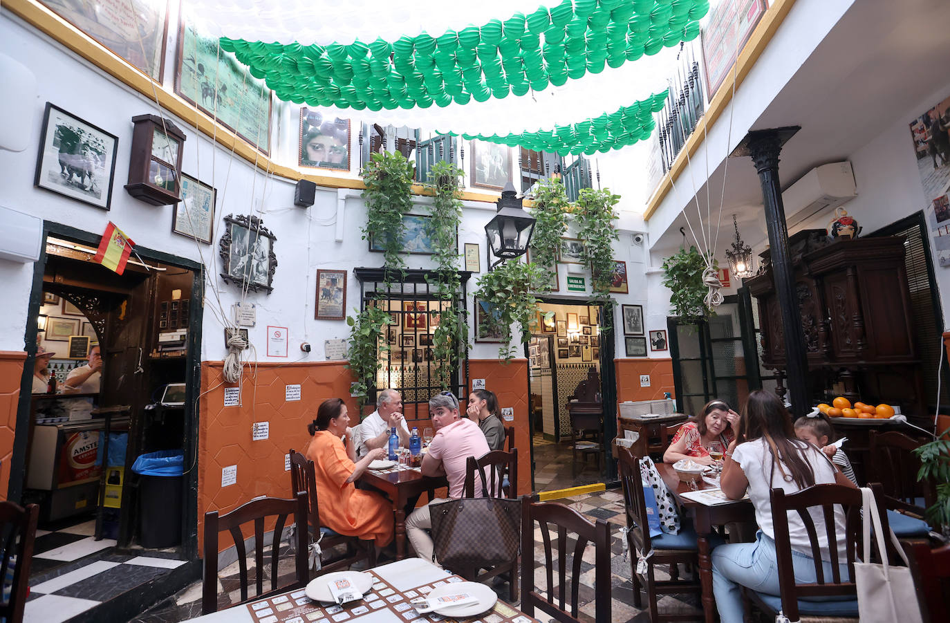 Fotos: el sabor auténtico de las tabernas más antiguas de Córdoba