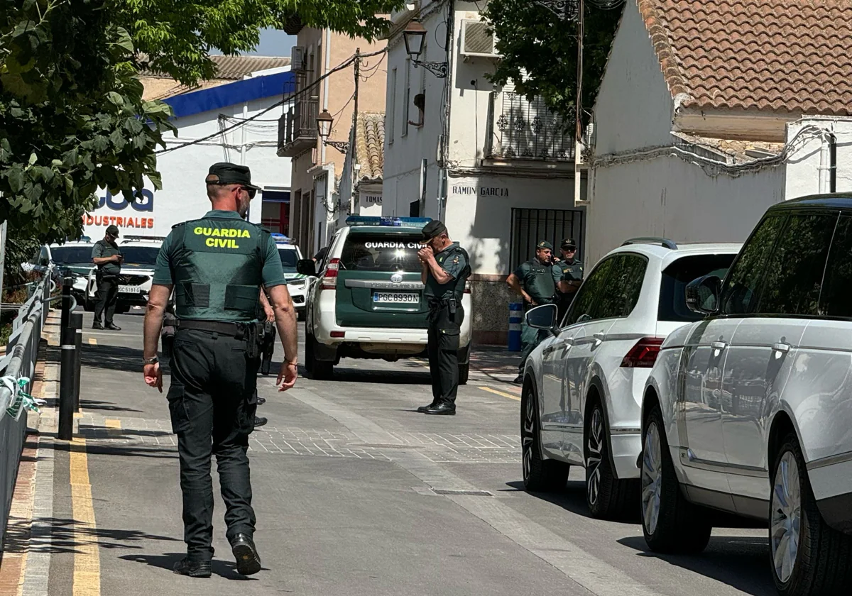 Dispositivo durante el atrincheramiento en Campillos