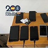 Cae una red criminal que extorsionaba a usuarios de páginas web de servicios sexuales con víctimas por toda España