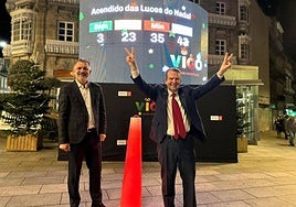 Unos mensajes de Whatsapp prueban la chapuza de Abel Caballero con la gestión de un concierto de Guns n' Roses