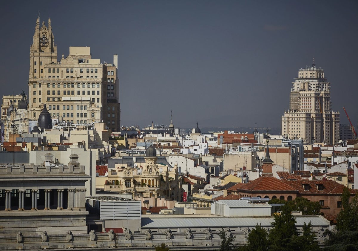 Vistas de la ciudad de Madrid desde el mirador del Palacio de Cibeles