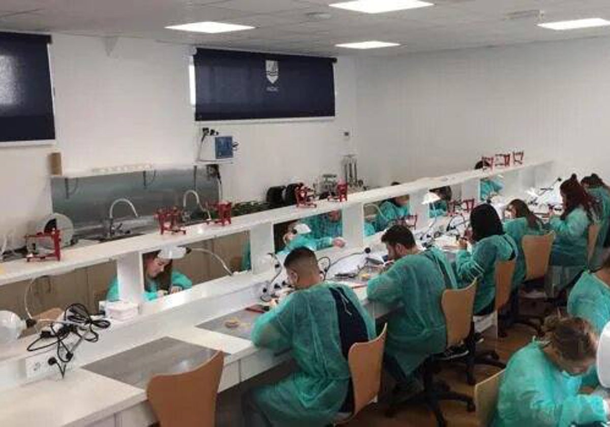 El plazo de solicitud para todos los grados de Formación Profesional presencial se abre el 6 de junio