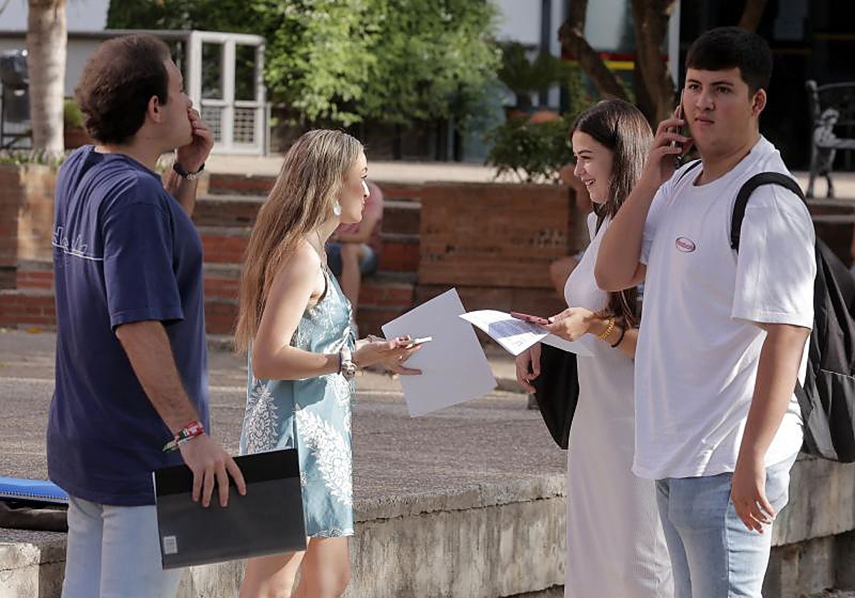 Exámenes de Selectividad de 2023