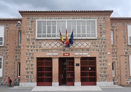 Detenida la madre de un niño de 4 años y de su hermana de 5 por malos tratos: «Me pega con una correa porque me porto mal»