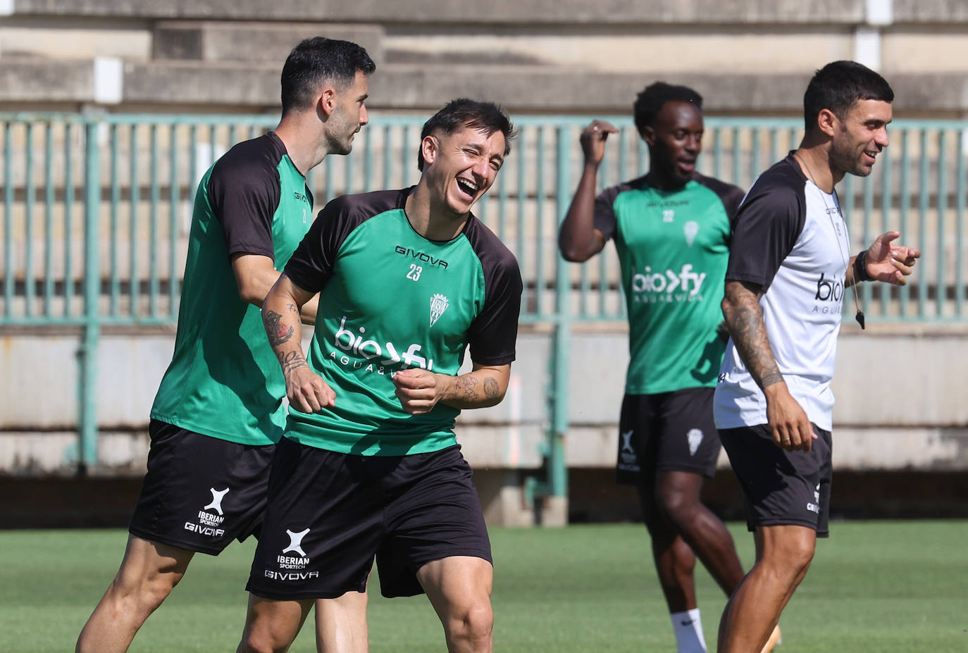 Fotos: el Córdoba CF prepara uno de los partidos de la temporada