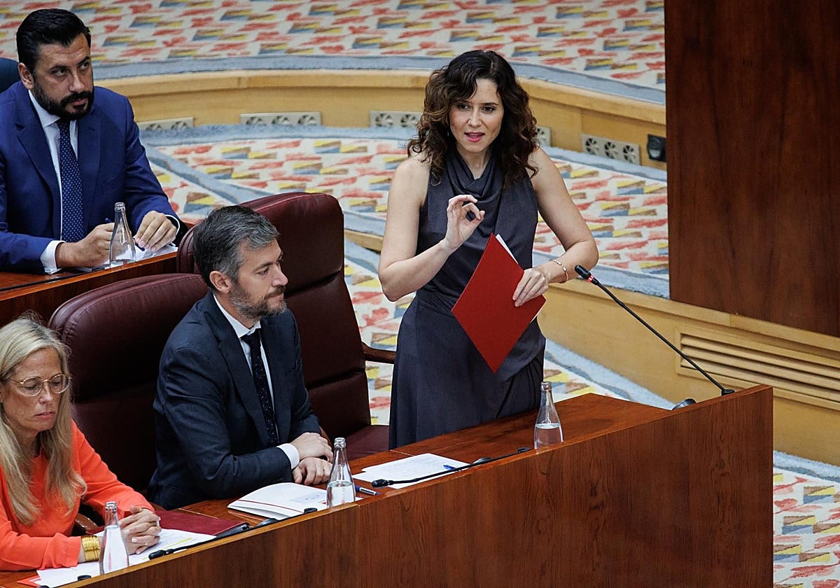 Isabel Dïaz Ayuso, durante el Pleno de la Asamblea