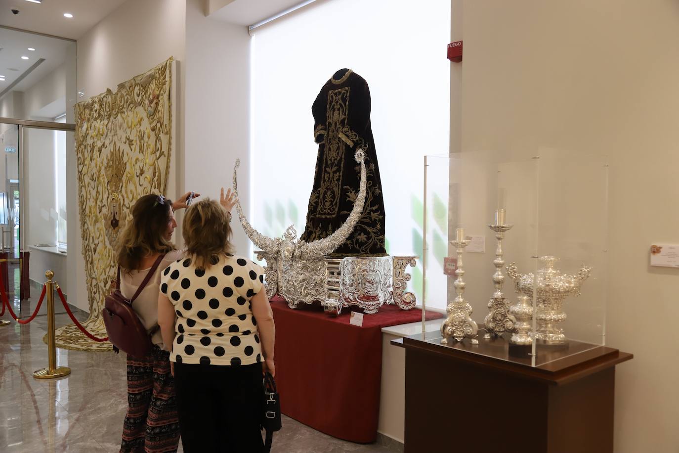 Fotos: la atractiva exposición sobre el Carmen de San Cayetano de Córdoba