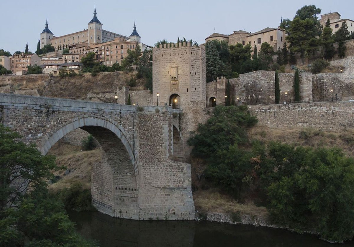 Zona del puente de Alcántara