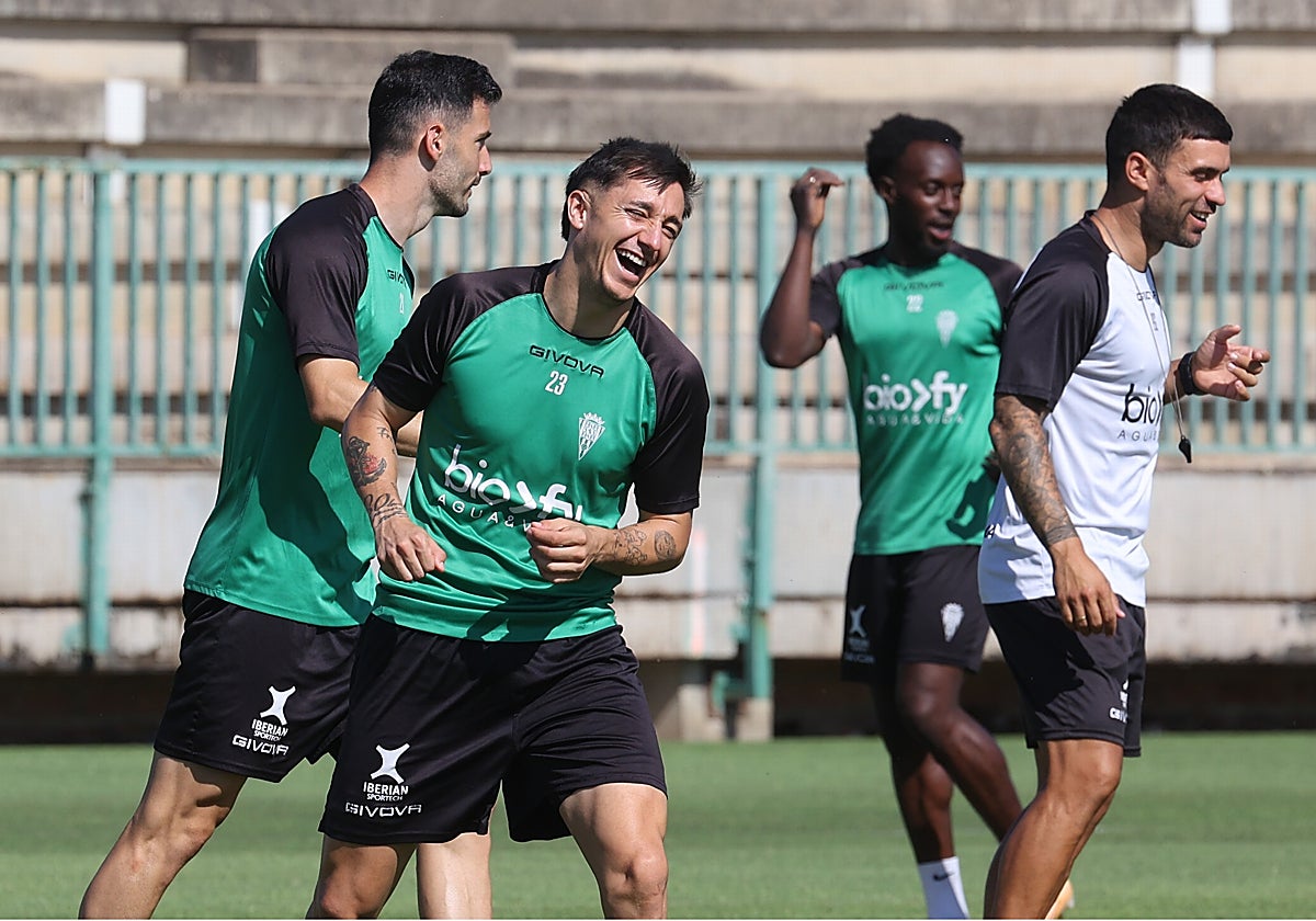 Carracedo sonríe durante el entrenamiento en la Ciudad Deportiva