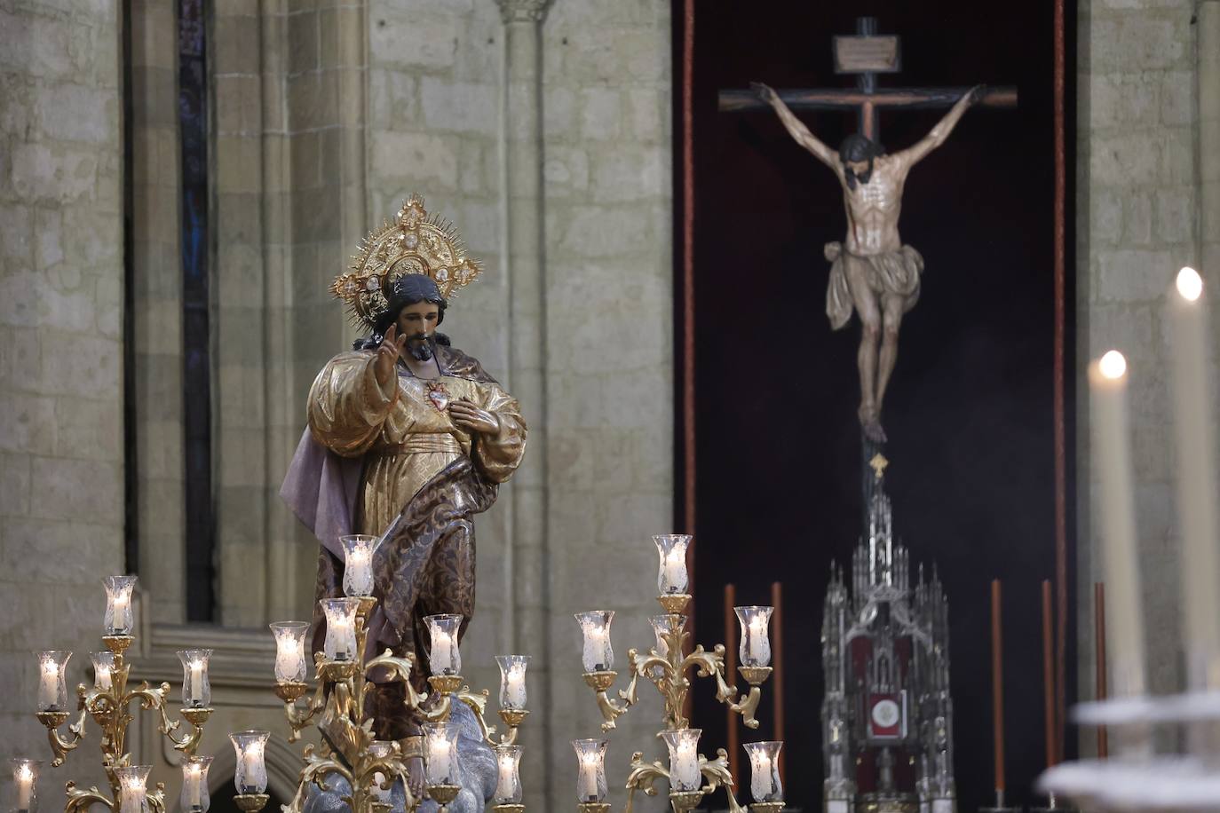 Fotos: la solemne procesión del Sagrado Corazón de Jesús en Córdoba