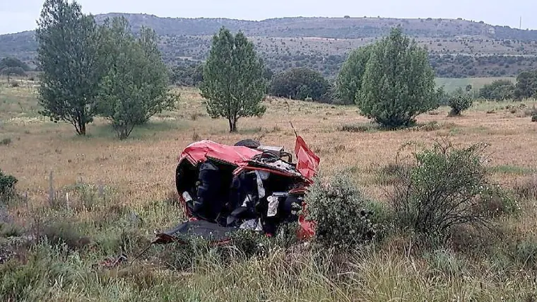 Estado en el que acabó el turismo en el que viajaban los tres jóvenes en Soria