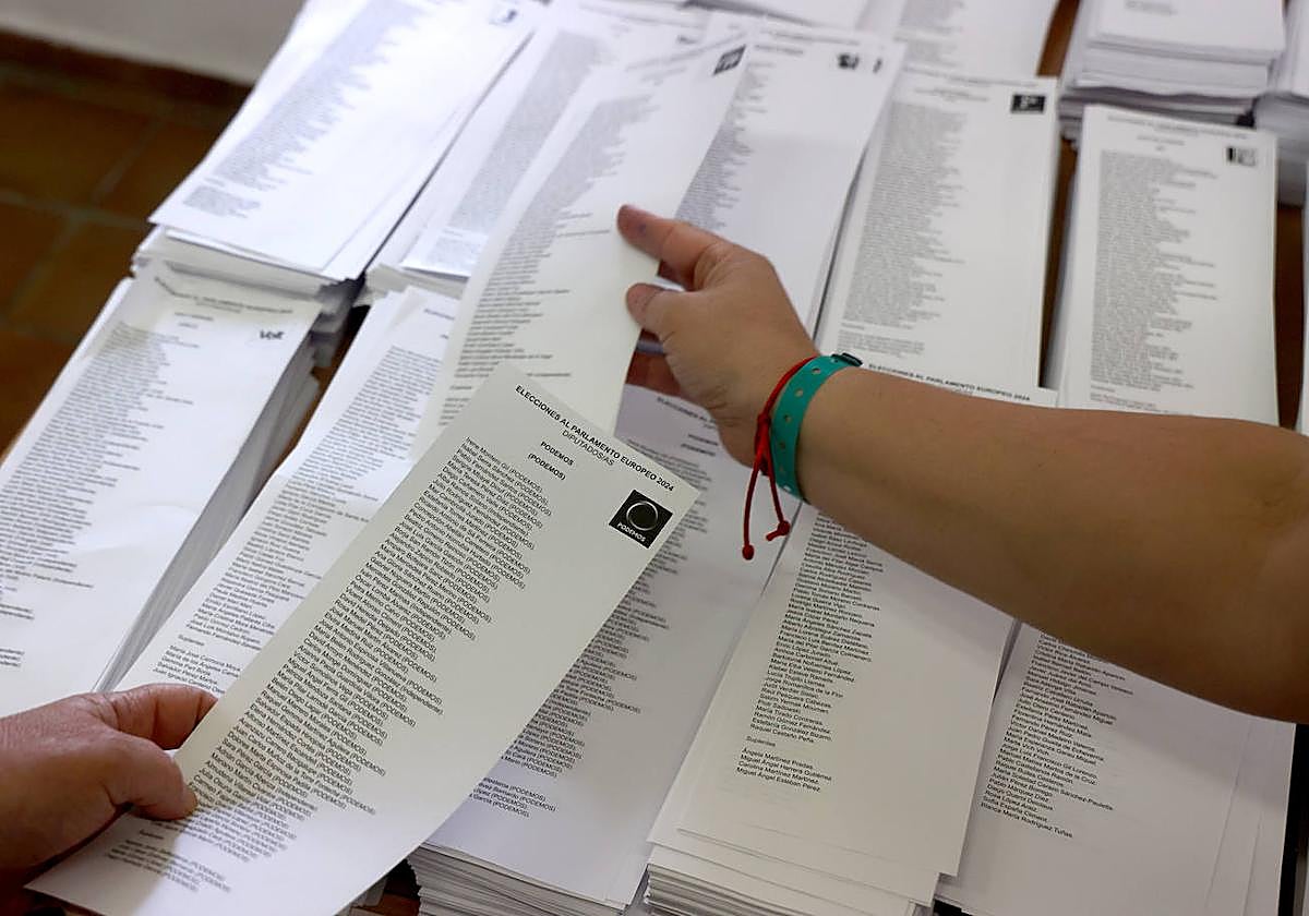 Cordoba vota: la jornada electoral, en imágenes