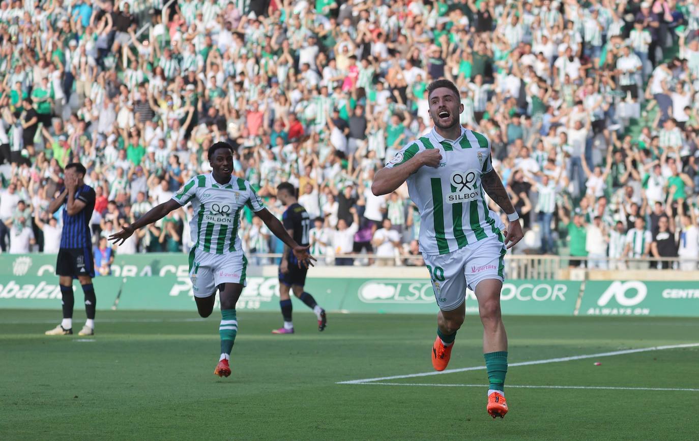 Fotos: el emocionante triunfo del Córdoba ante la Ponferradina