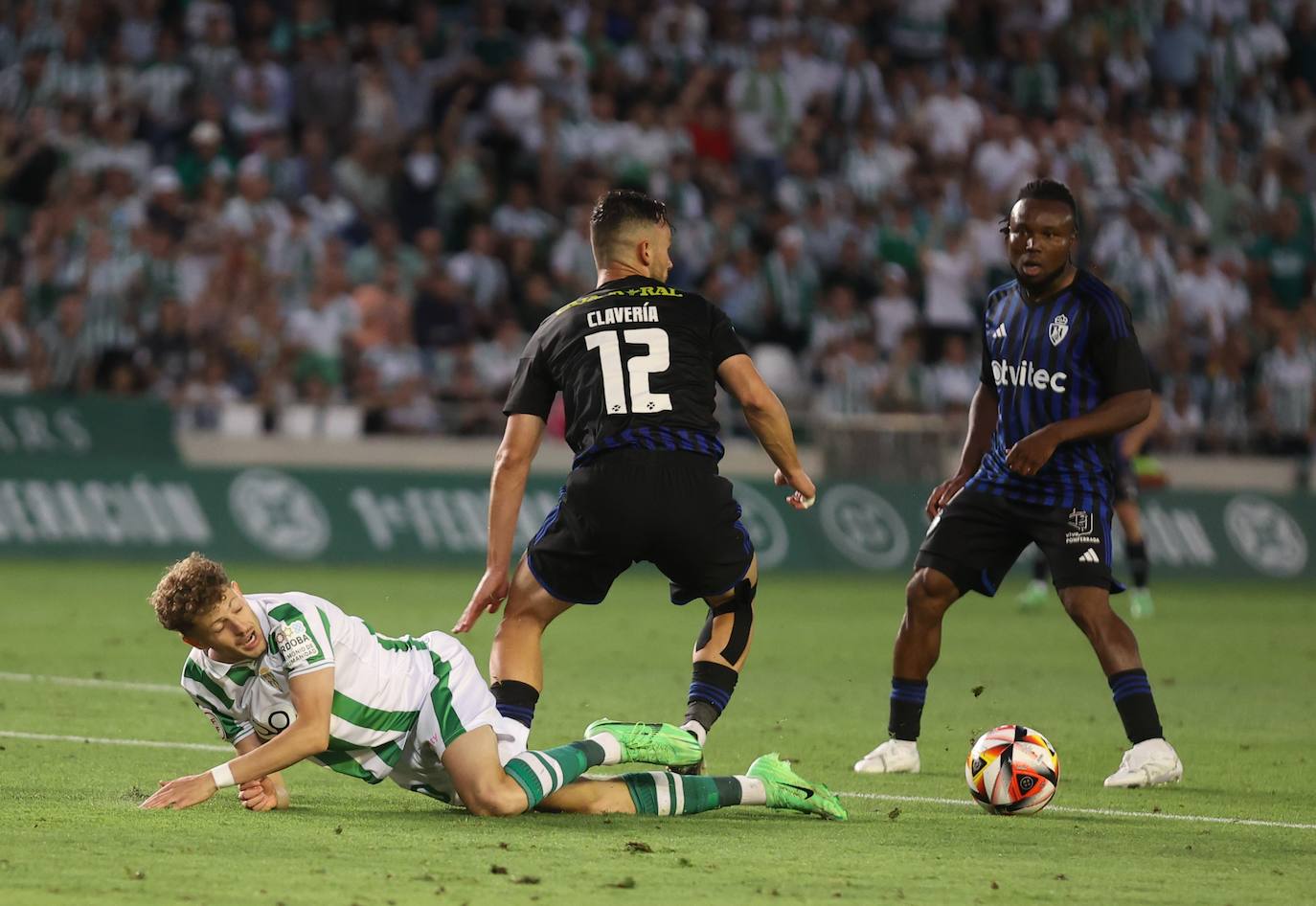 Fotos: el emocionante triunfo del Córdoba ante la Ponferradina