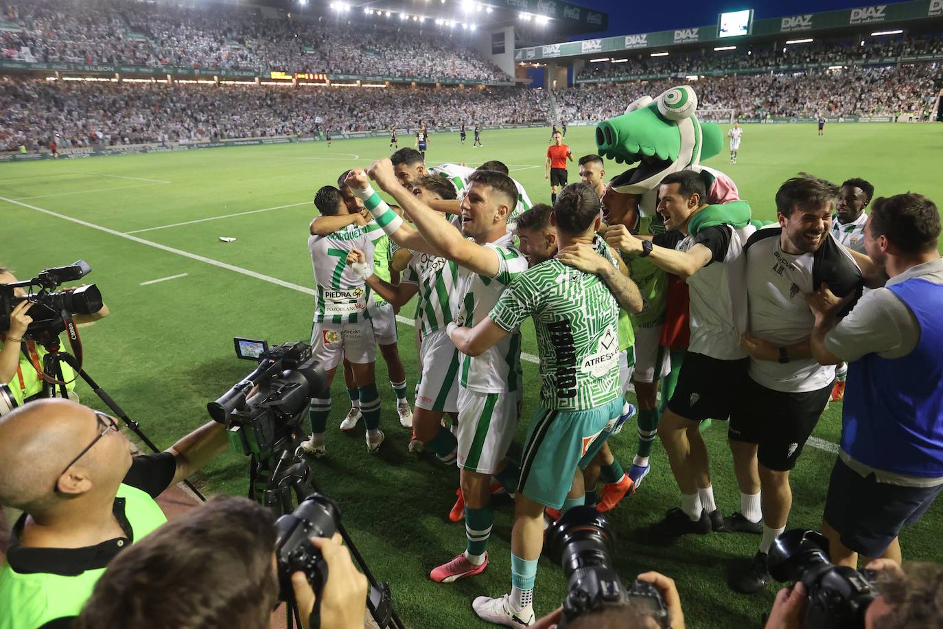Fotos: el emocionante triunfo del Córdoba ante la Ponferradina