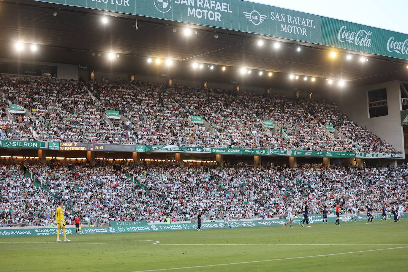 Fotos: el emocionante triunfo del Córdoba ante la Ponferradina