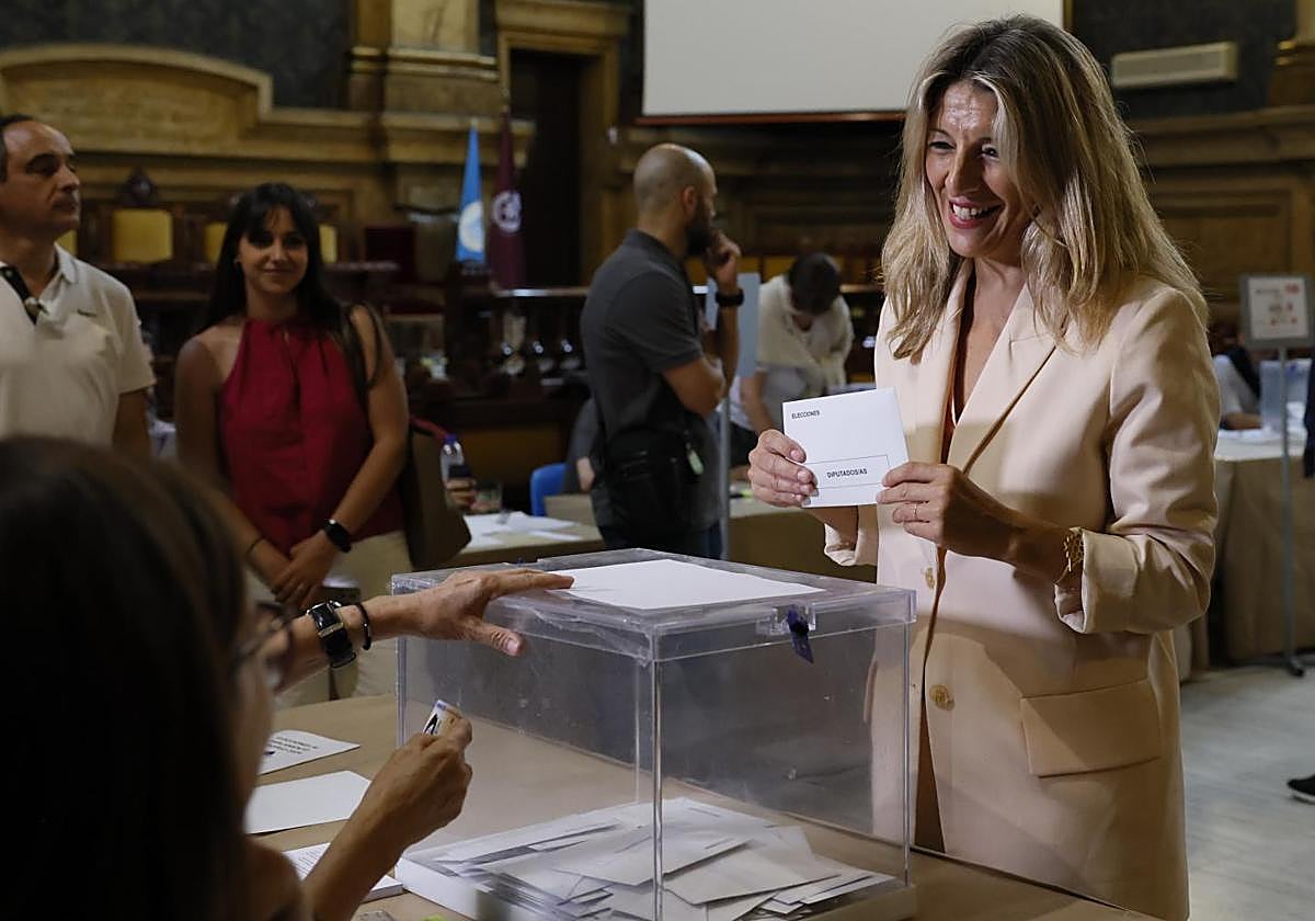 Yolanda Díaz dimite como líder de Sumar tras el varapalo en las europeas: «Es necesario dar un paso a un lado»