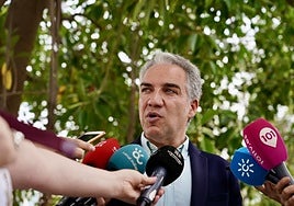 Bendodo advierte que sería «escandaloso» que el Constitucional revise la sentencia de los ERE