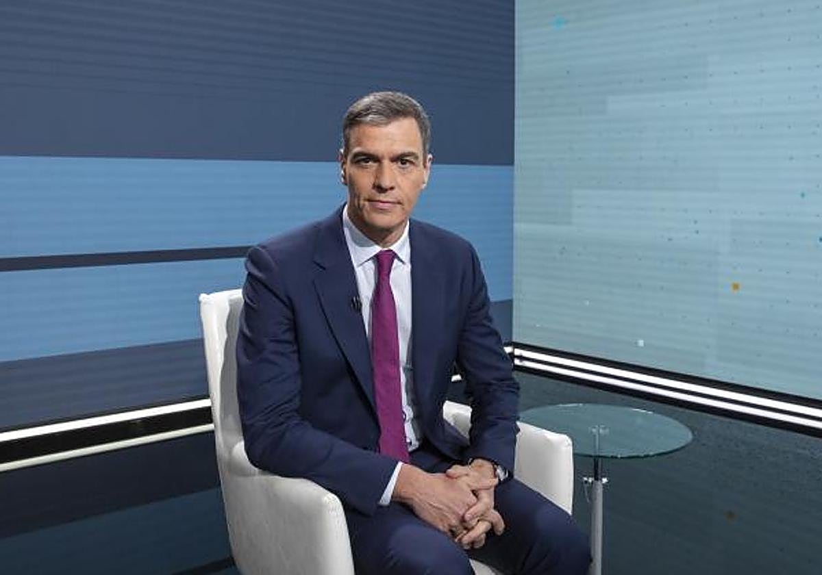 Pedro Sánchez durante su última entrevista en TVE el pasado 29 de abril