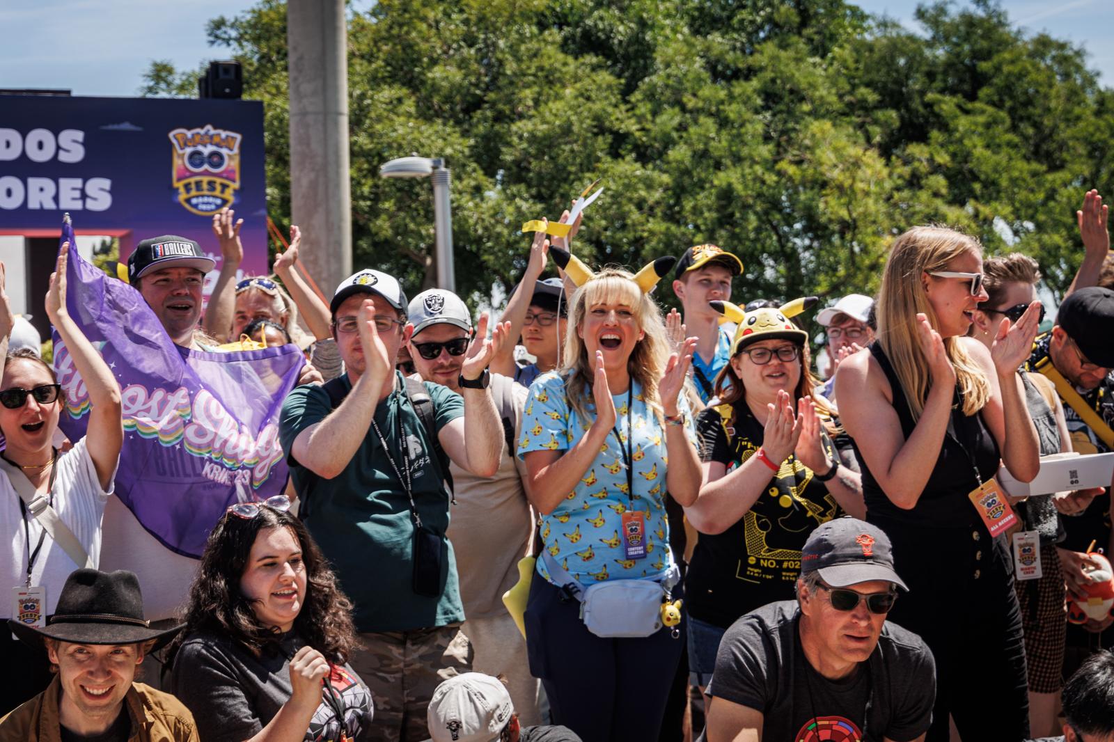 En imágenes | Multitud de &#039;cazadores&#039; en el Pokémon Go Fest