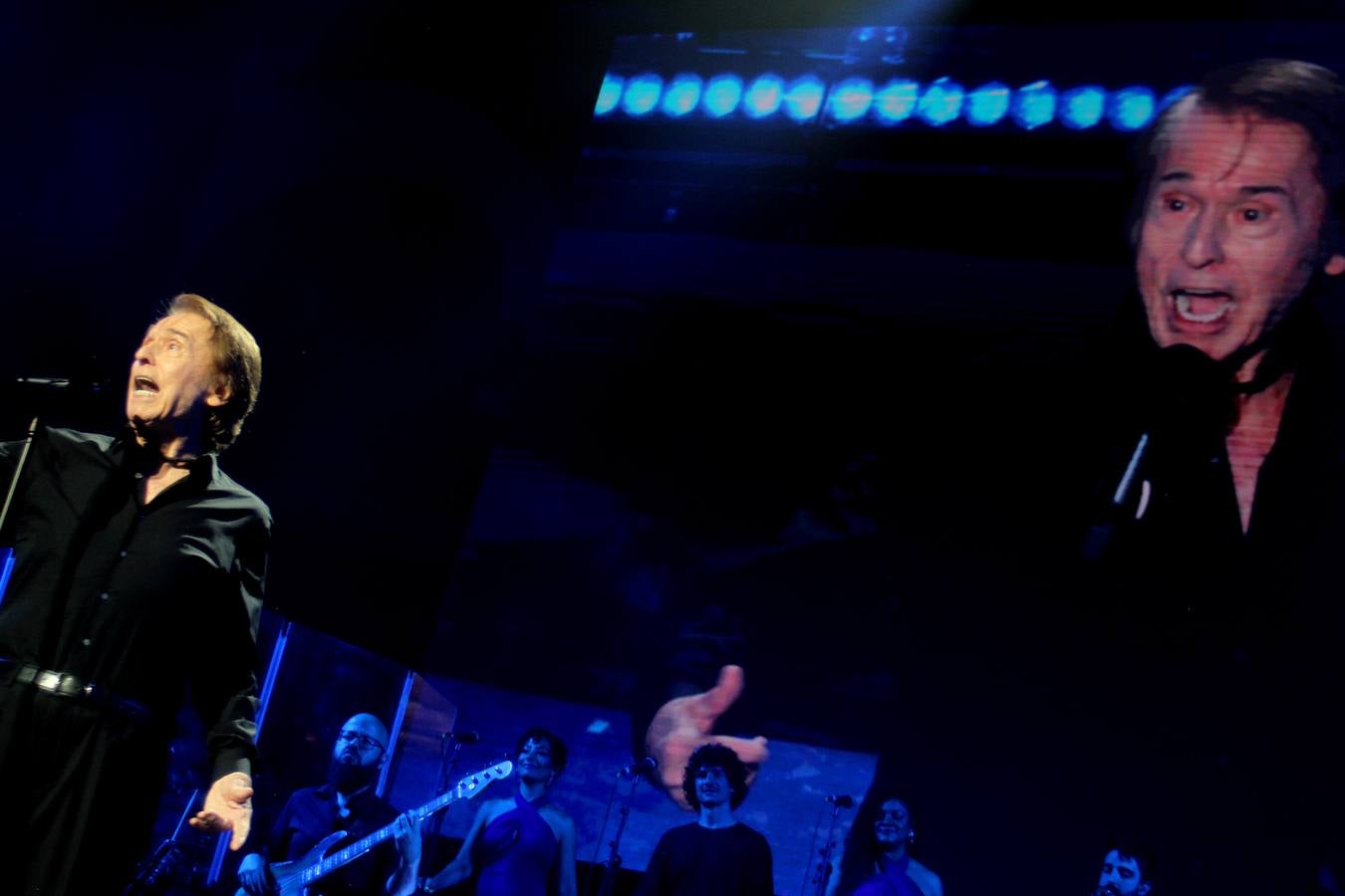 Fotos: el vibrante concierto de Raphael en Cabra