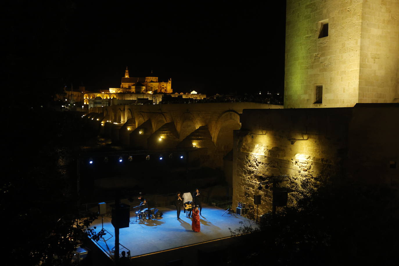 Las mejores imágenes de los conciertos de la Noche Blanca del Flamenco de Córdoba