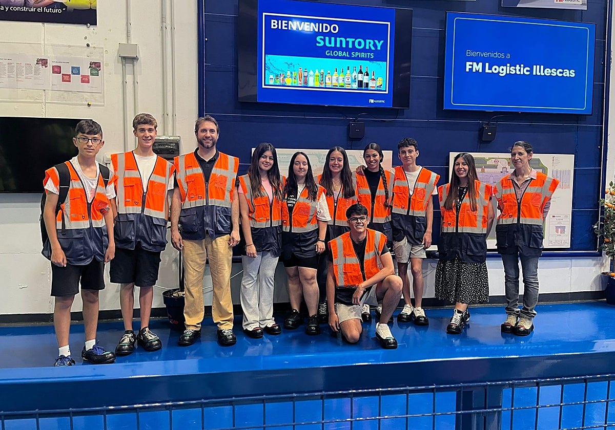 Alumnos de Secundaria en FM Logistic Illescas